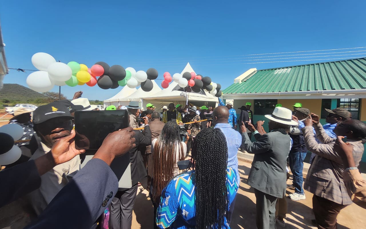 Ratanyana Clinic, Staff Cottage and Interpretive Centre 4